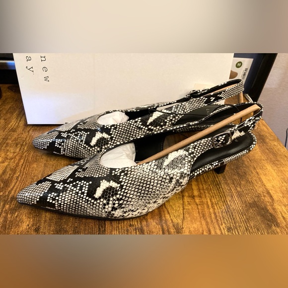 Women’s Samantha Heels with Memory Foam Insole – a New Day™ Cream Size 8.5 new - Picture 3 of 9